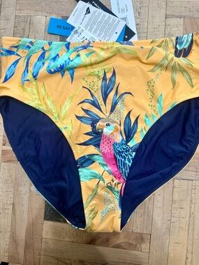 💥Tribal Fashion High Waist Swim Bottoms Reversible Tropical Floral UPF 50 Size M